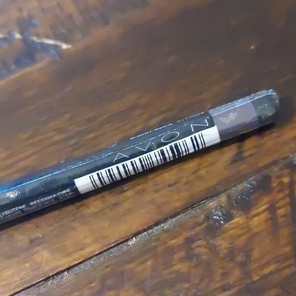 Eye liner - Picture 2 of 12